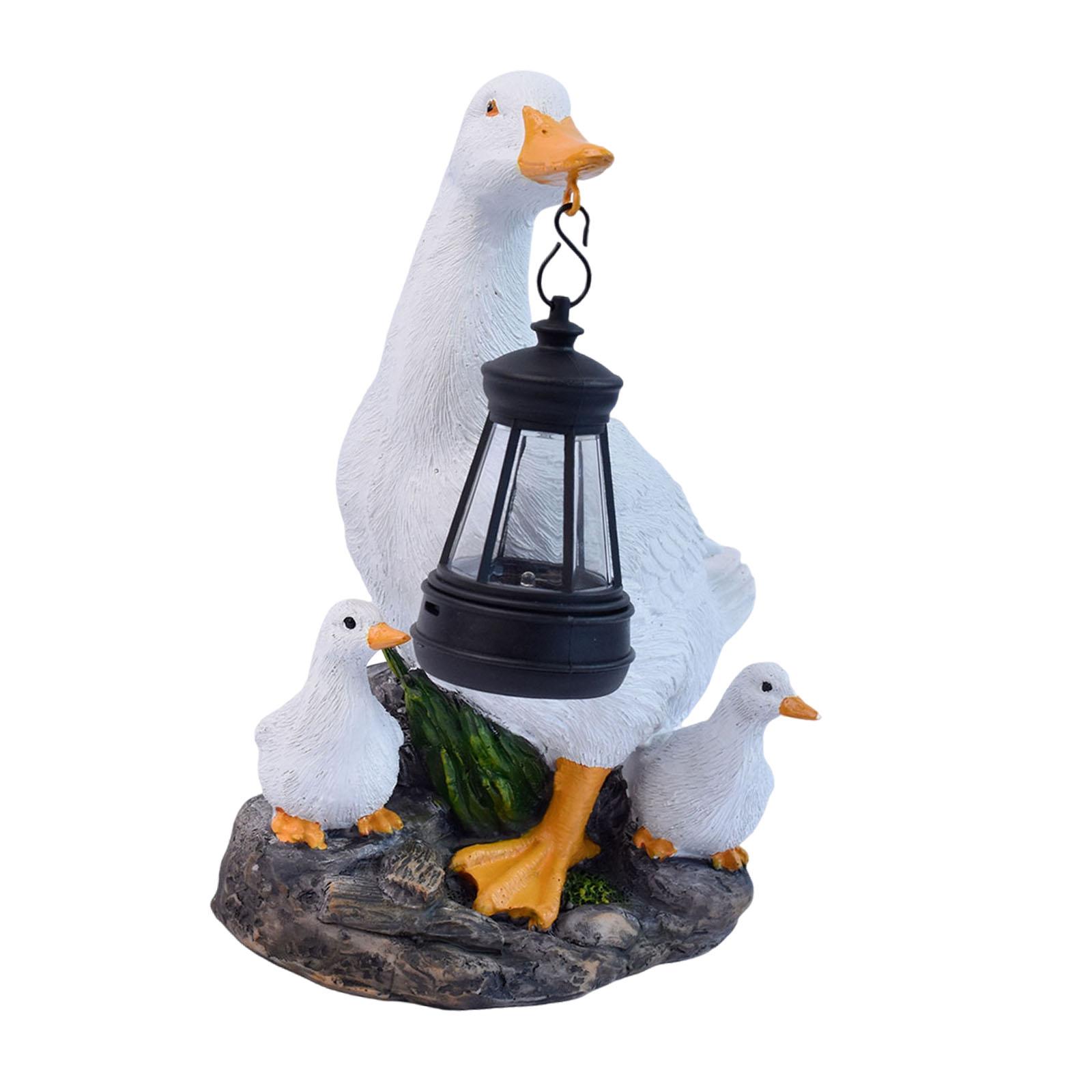 Ornamen Bebek Putih dengan Lam - Outdoor Lighting Accent ulasan dan harga